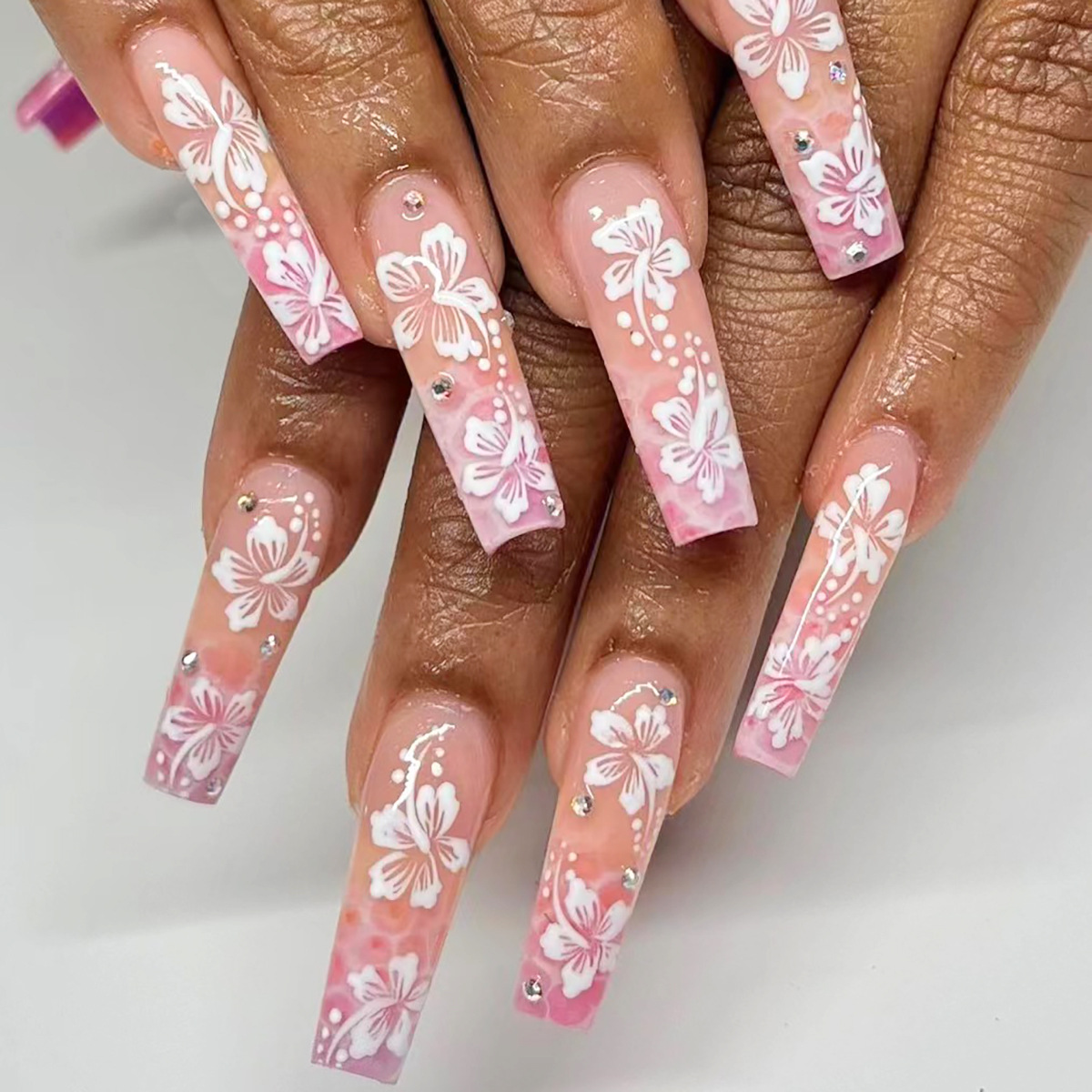 ชุดเล็บปลอมสีดำแบบฝรั่งเศส 24  - Nail Art French บทวิจารณ์และราคา