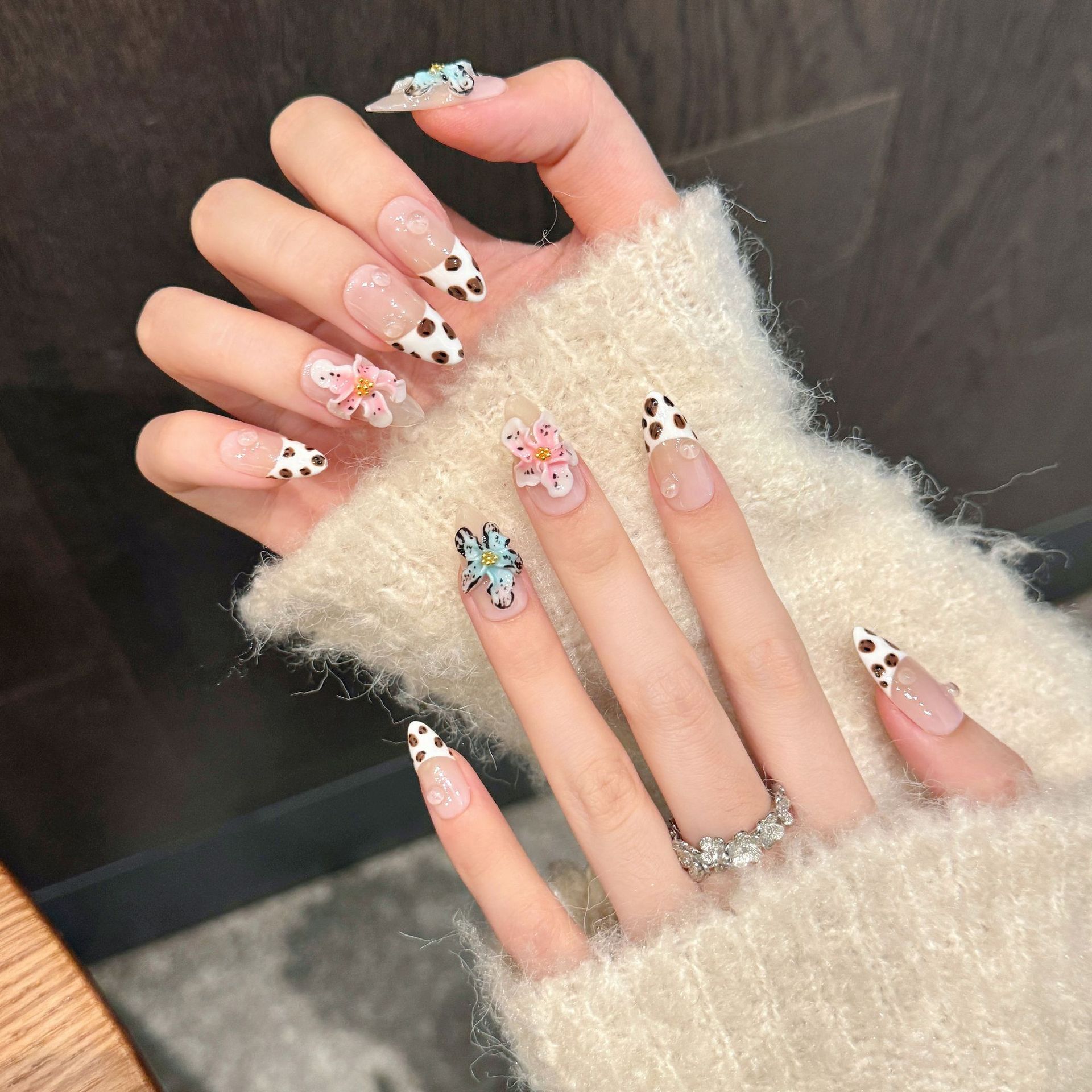 10pcs Glossy อัลมอนด์ Handmade - Nail Art French บทวิจารณ์และราคา